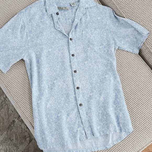 Cubavera Other - Men's Blue Patterned Shirt, Batek Bay, Small